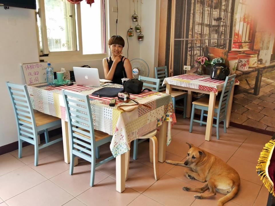 七十腳落背包客棧 Hostel กรีนไอแลนด์ ภายนอก รูปภาพ