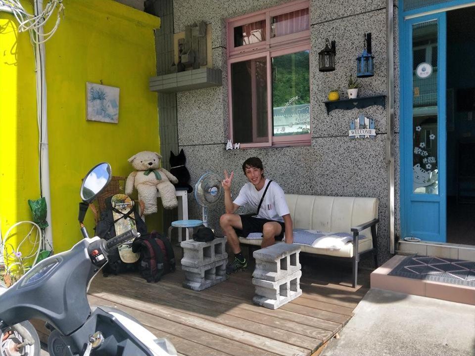 七十腳落背包客棧 Hostel กรีนไอแลนด์ ภายนอก รูปภาพ